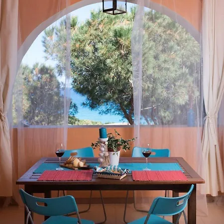 La Casa Dell'arco Semesterbostad Cala Liberotto