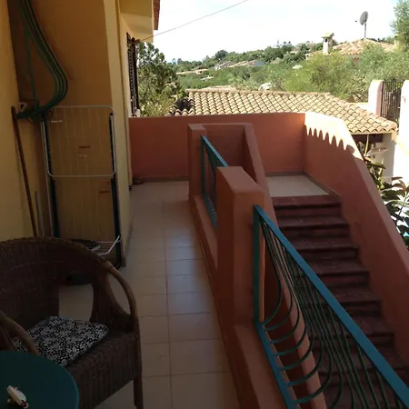 La Casa Dell'arco Holiday home *
